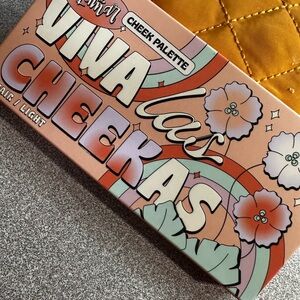 Alamar Viva La Cheekas Blush Palette - Peach/Pink Tones for Fair/Light Skin